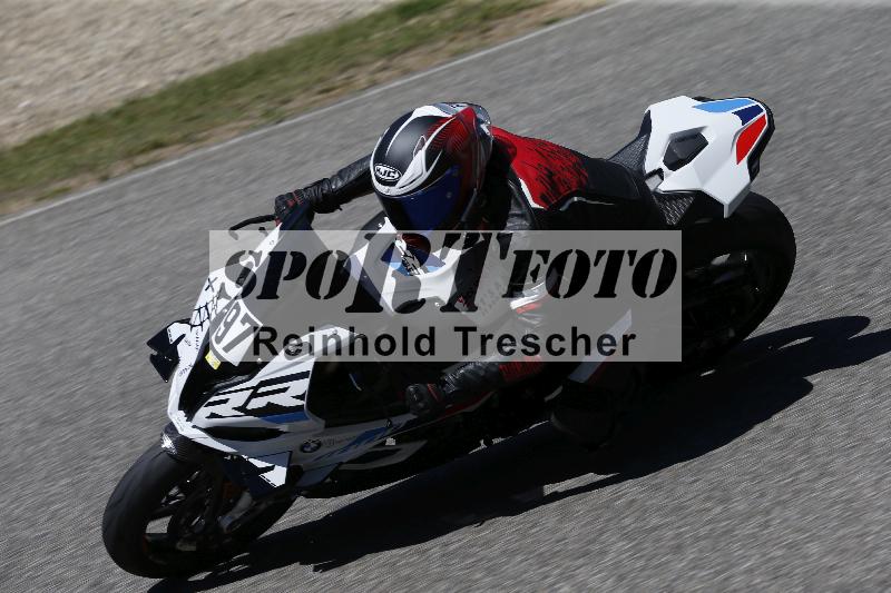 /15 22.05.2026  Plüss Moto Sport  Discover the Bike ADR /Gruppe gelb - Bike 2/97